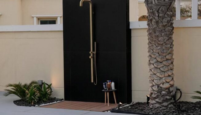 outdoor showers 2