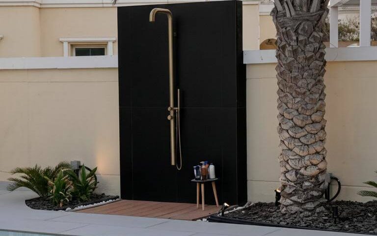outdoor showers 2